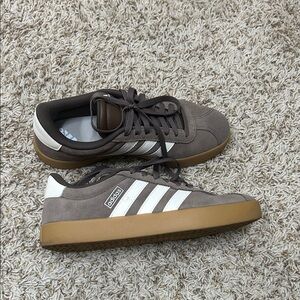 Adidas women’s sambas